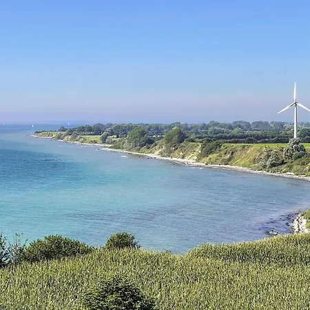 Seaside Retreat In Kegnaes - By Traum *